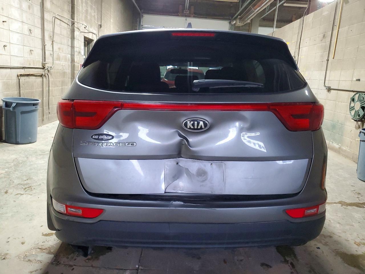 2017 KIA SPORTAGE LX photo 6