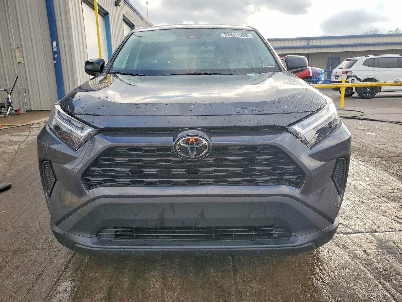 2024 TOYOTA RAV4 LE photo 5