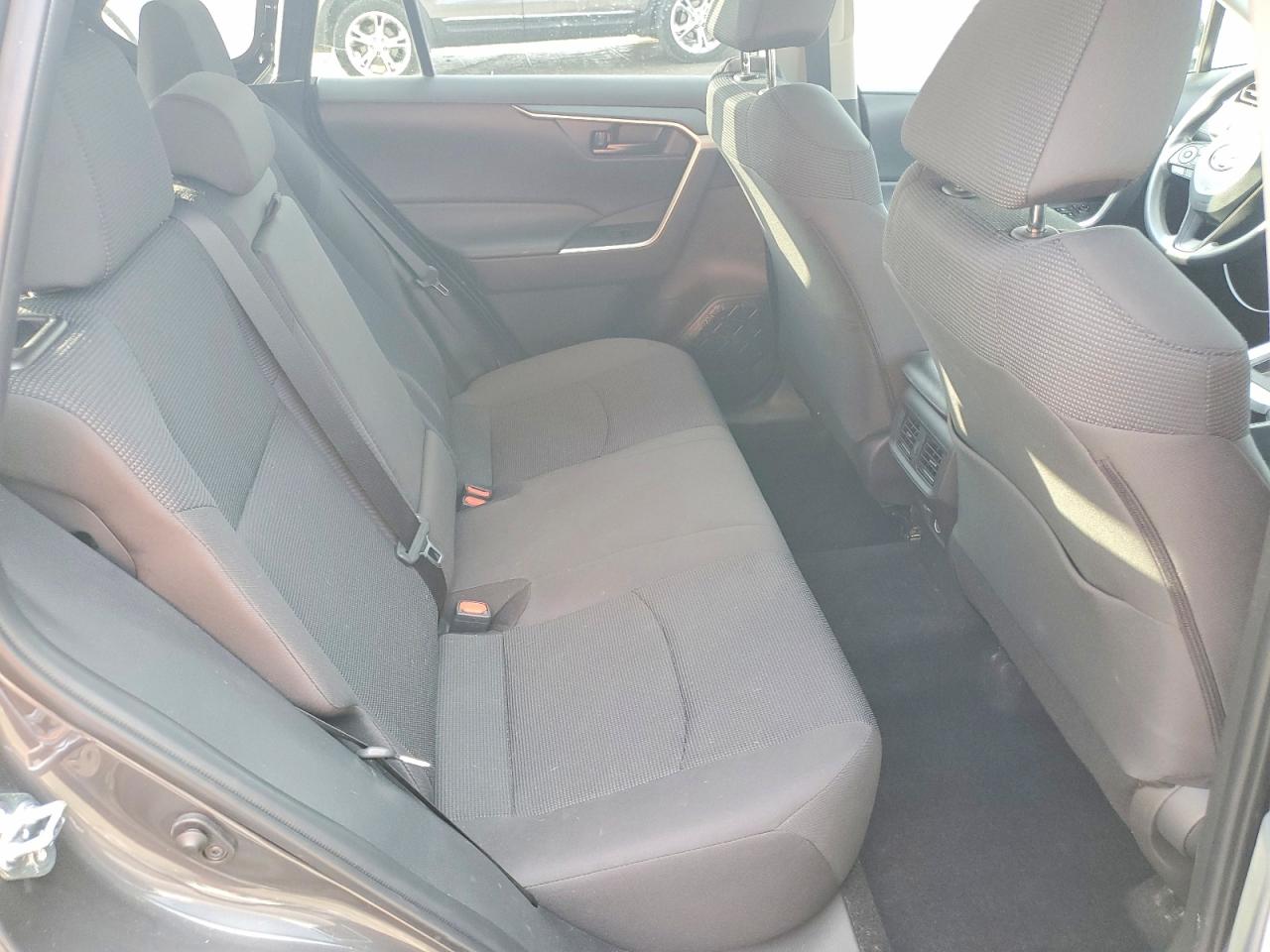 2024 TOYOTA RAV4 LE photo 11