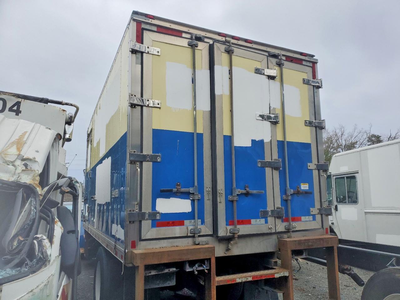 2020 FREIGHTLINER M2 106 MED photo 3