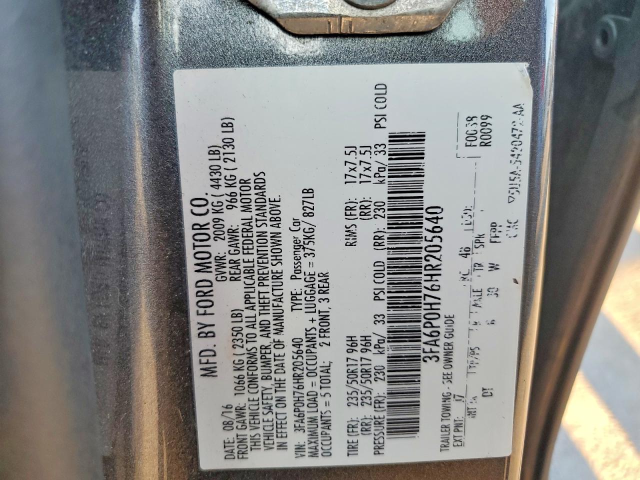 2017 FORD FUSION SE photo 12
