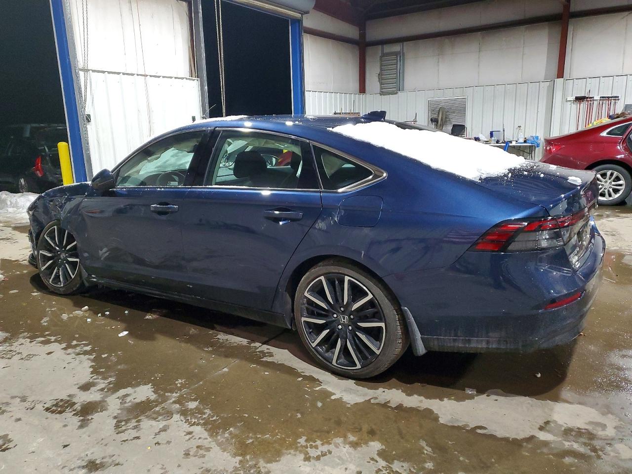 2024 HONDA ACCORD TOURING HYBRID photo 2