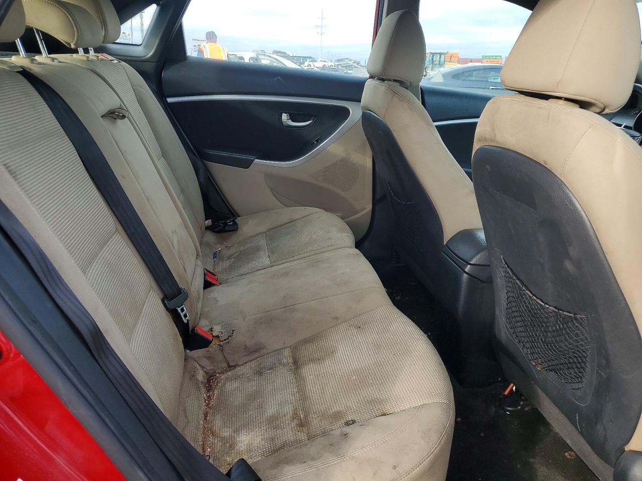 2016 HYUNDAI ELANTRA GT photo 10
