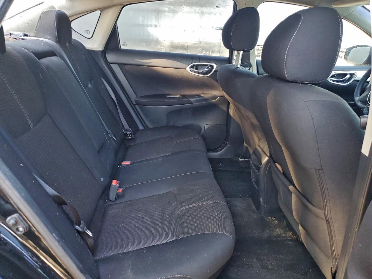 2015 NISSAN SENTRA S photo 10