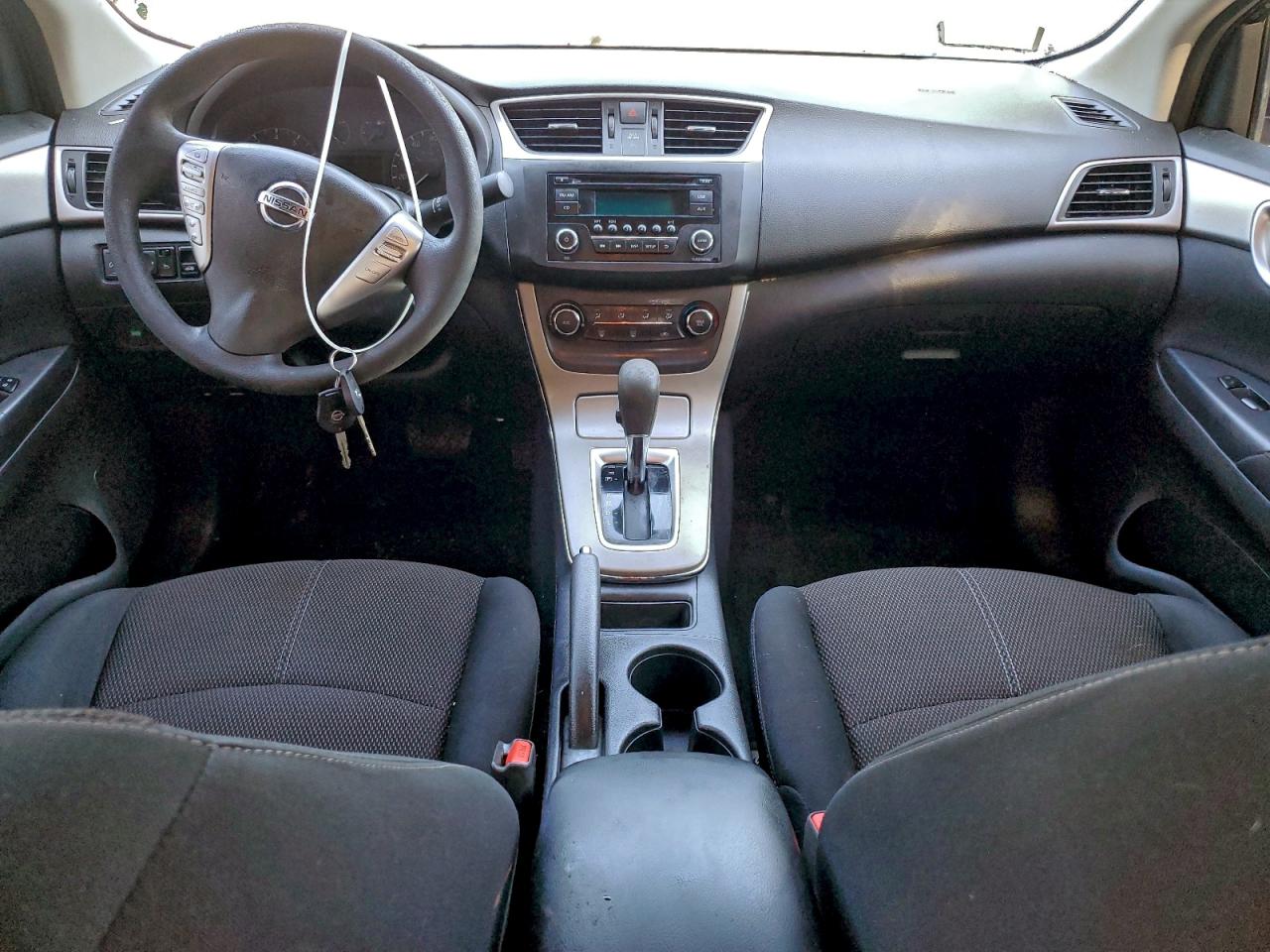 2015 NISSAN SENTRA S photo 8