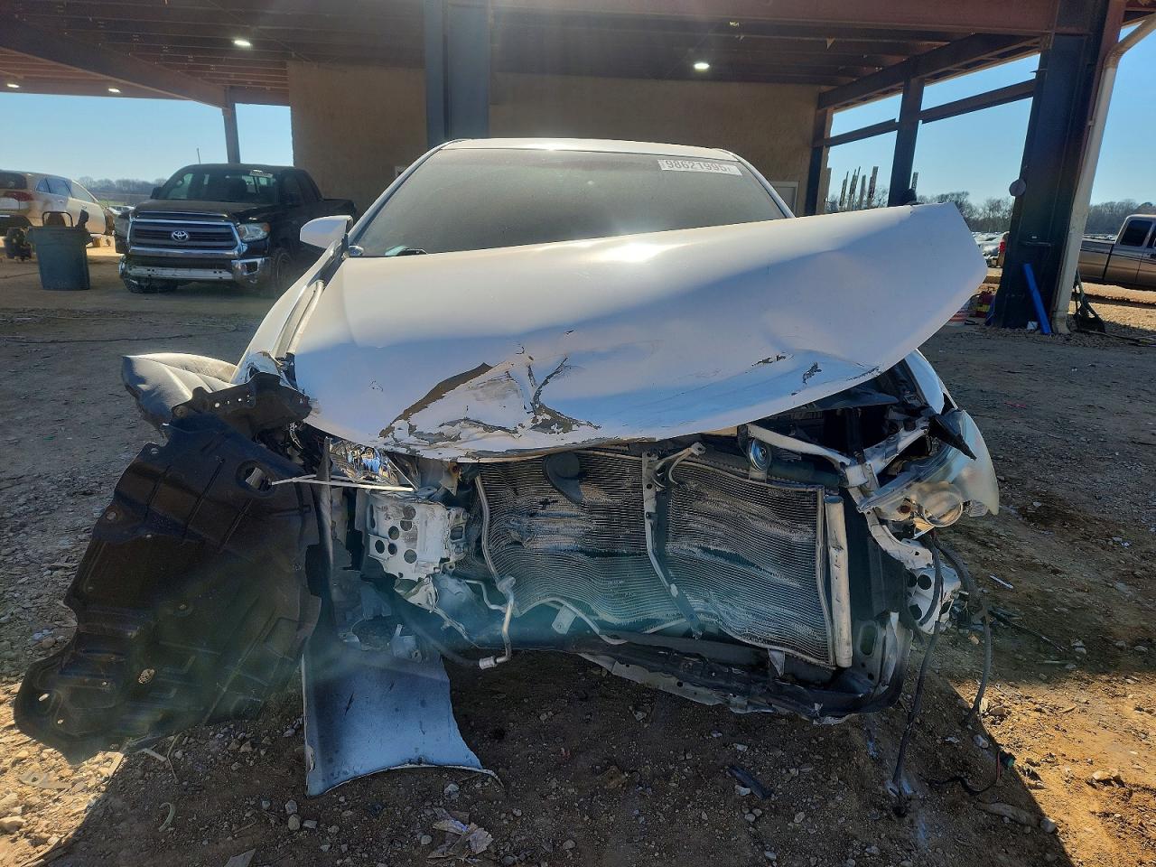 2013 TOYOTA CAMRY L photo 5