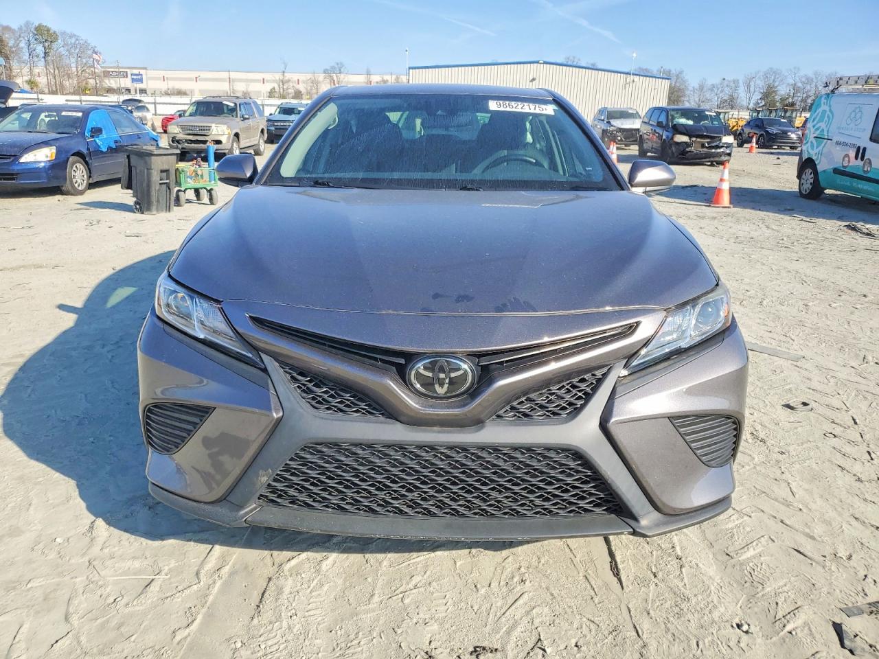 2019 TOYOTA CAMRY L photo 5