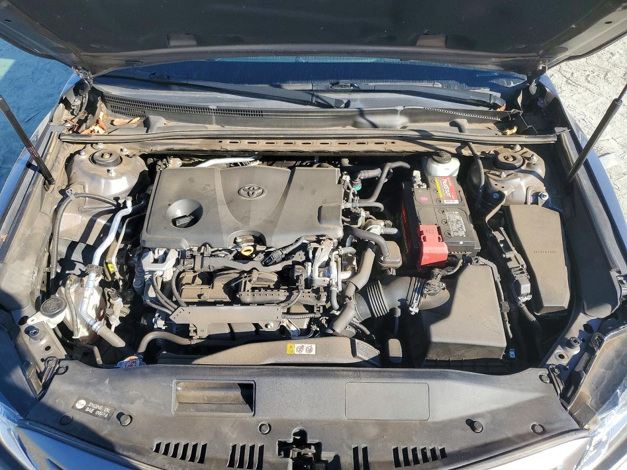 2019 TOYOTA CAMRY L photo 11
