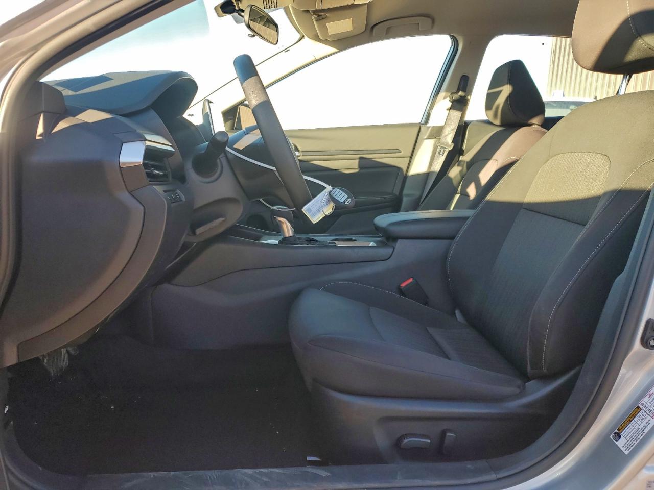 2025 NISSAN ALTIMA SV photo 7
