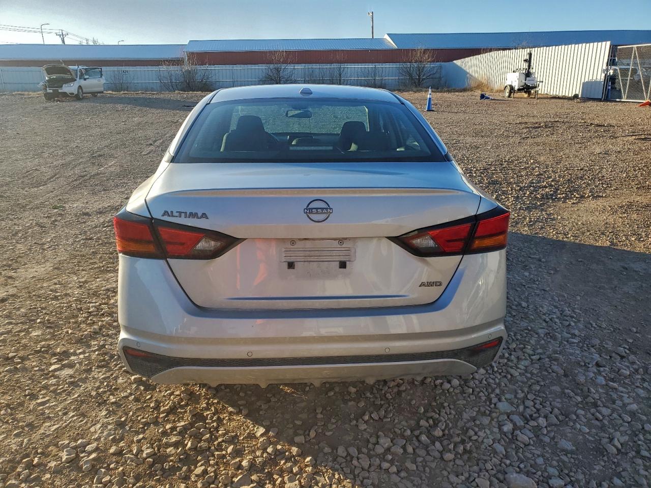 2025 NISSAN ALTIMA SV photo 6