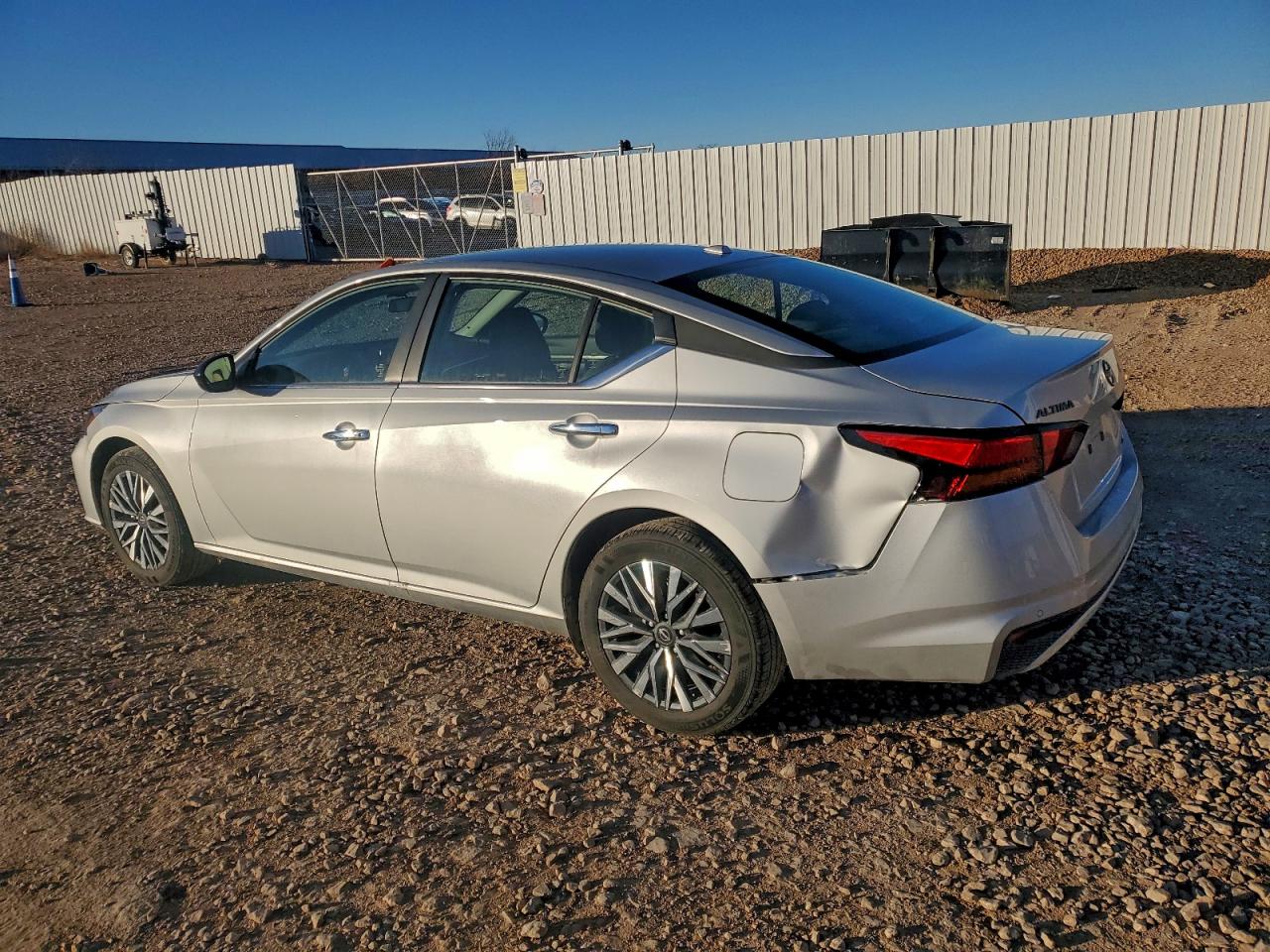 2025 NISSAN ALTIMA SV photo 2