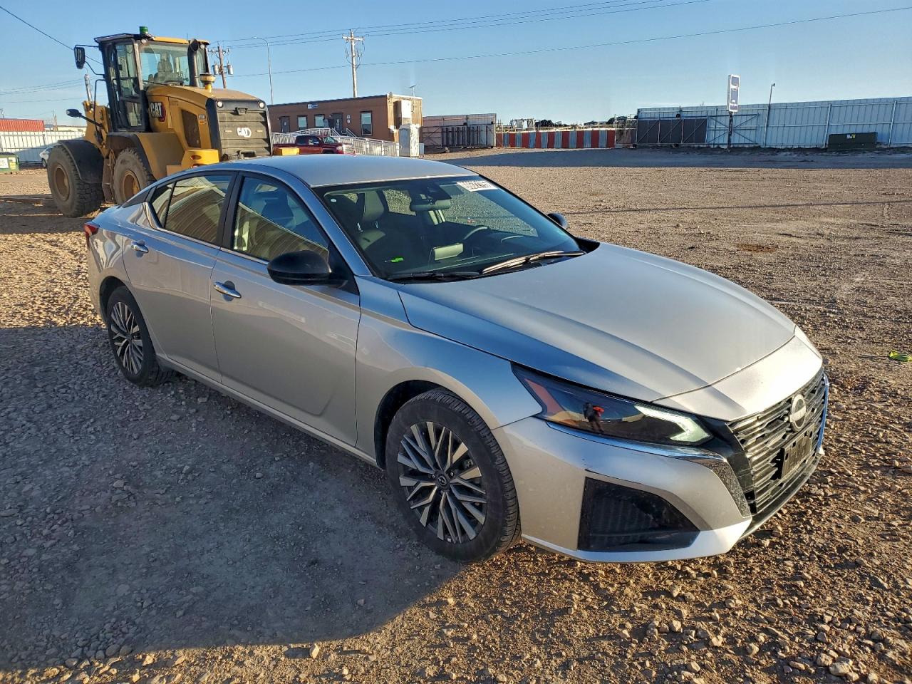 2025 NISSAN ALTIMA SV photo 4