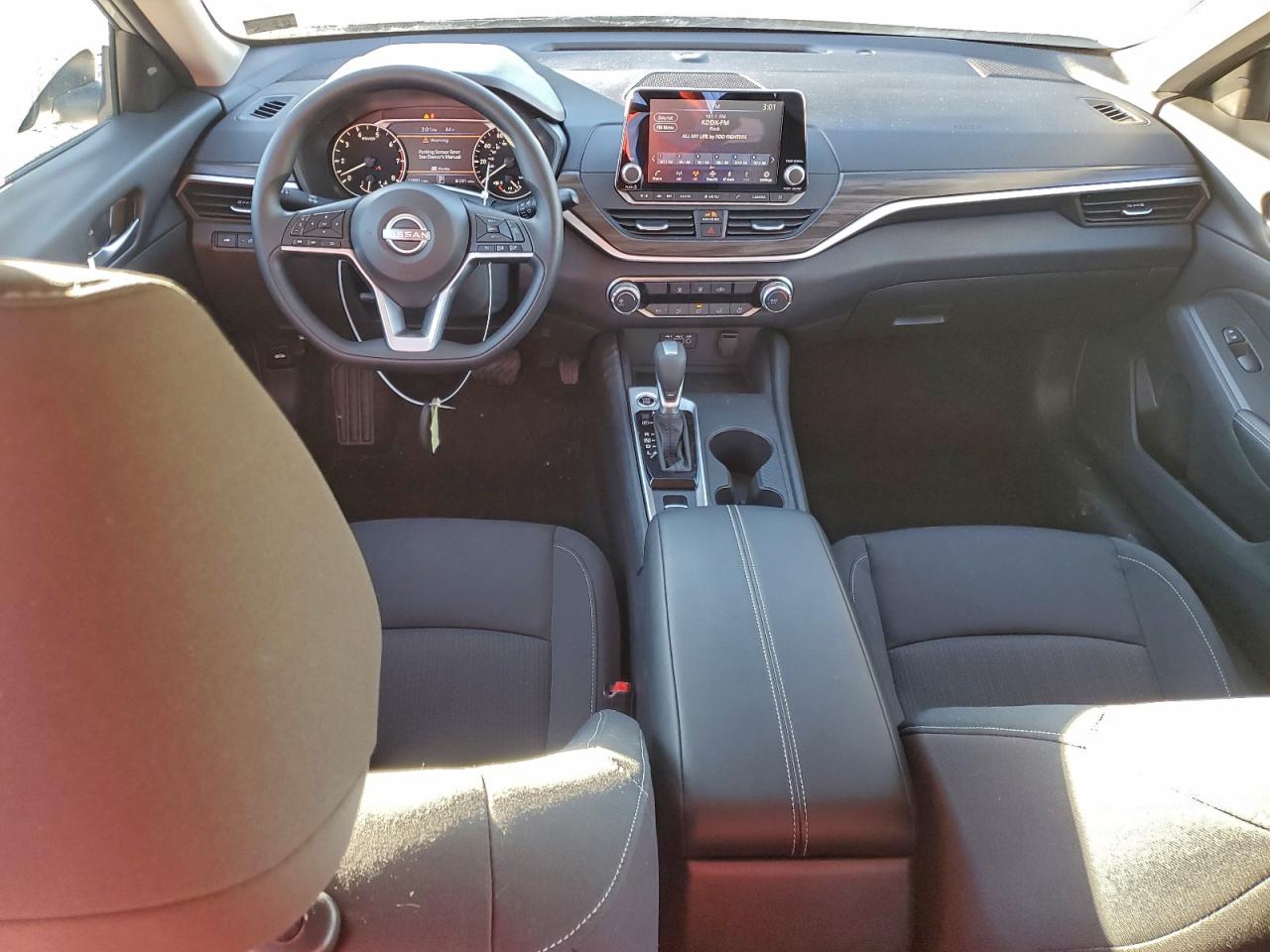 2025 NISSAN ALTIMA SV photo 8