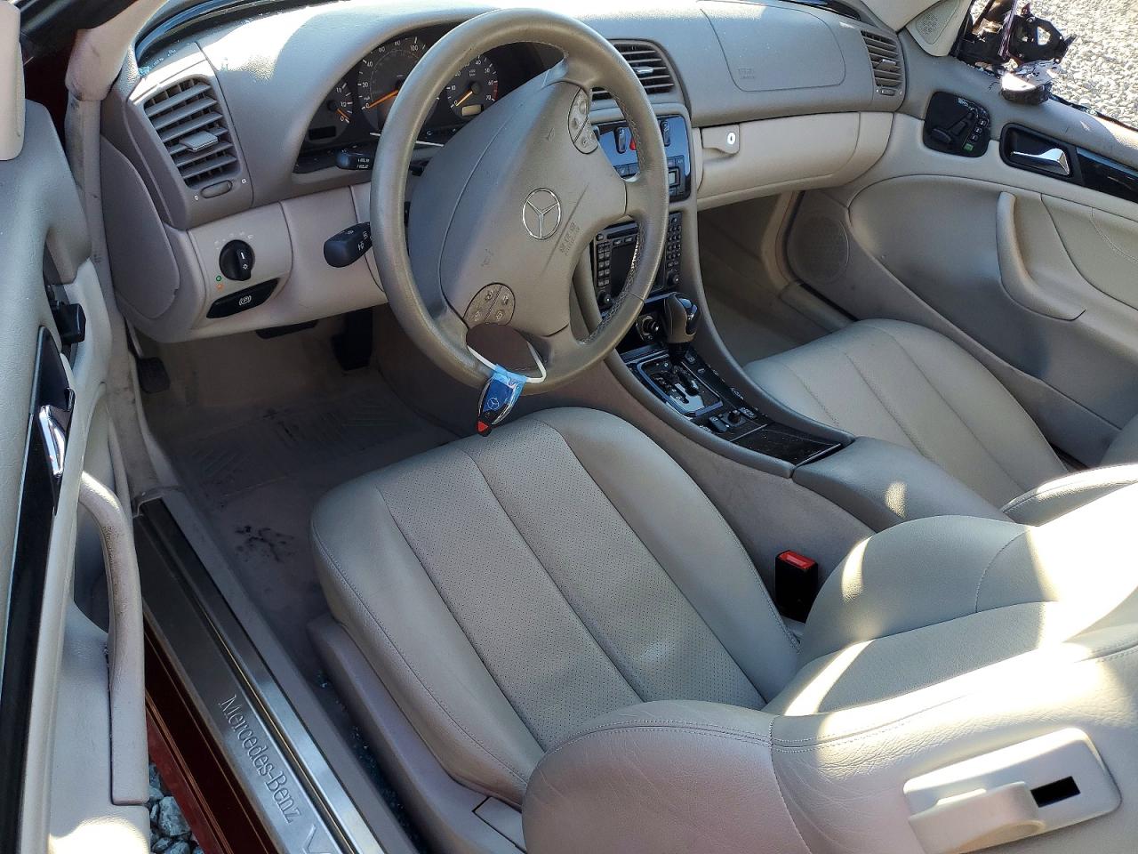 2001 MERCEDES-BENZ CLK 430 photo 8
