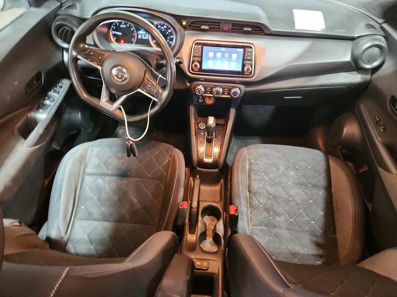 2019 NISSAN KICKS S photo 8