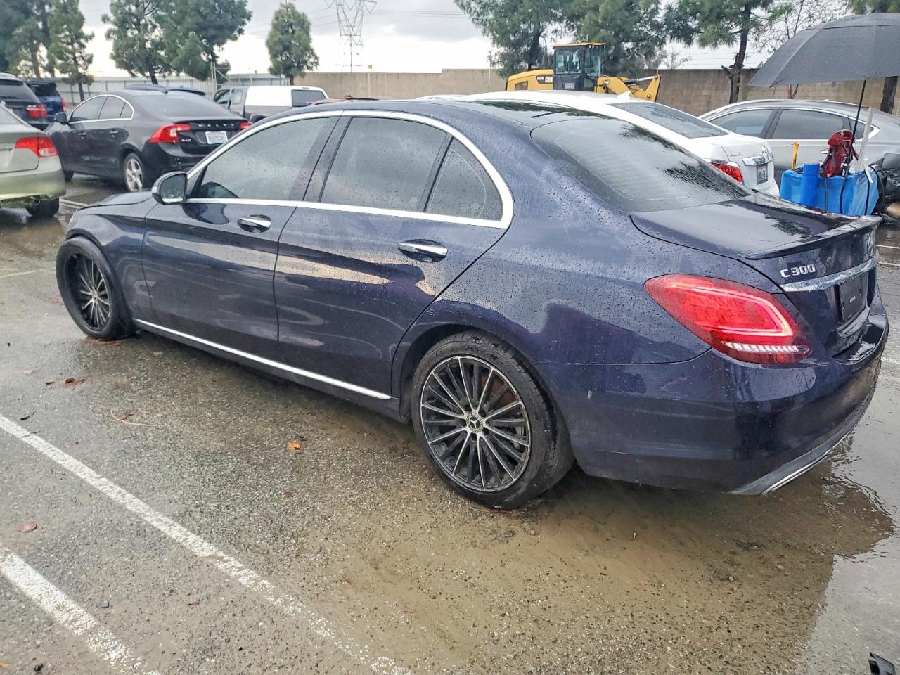 2019 MERCEDES-BENZ C 300 photo 2