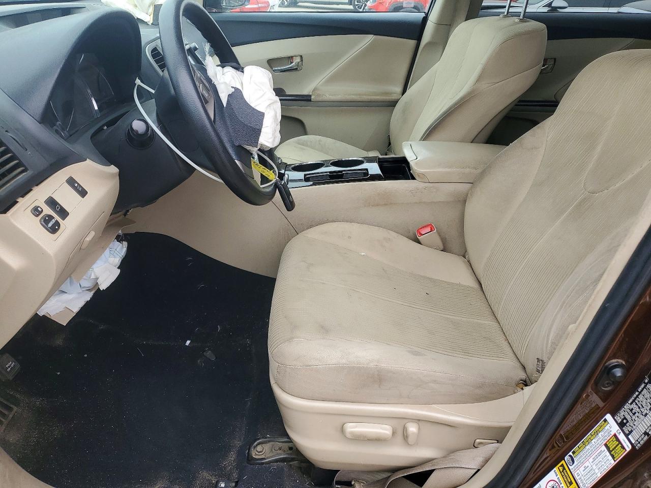 2010 TOYOTA VENZA photo 7