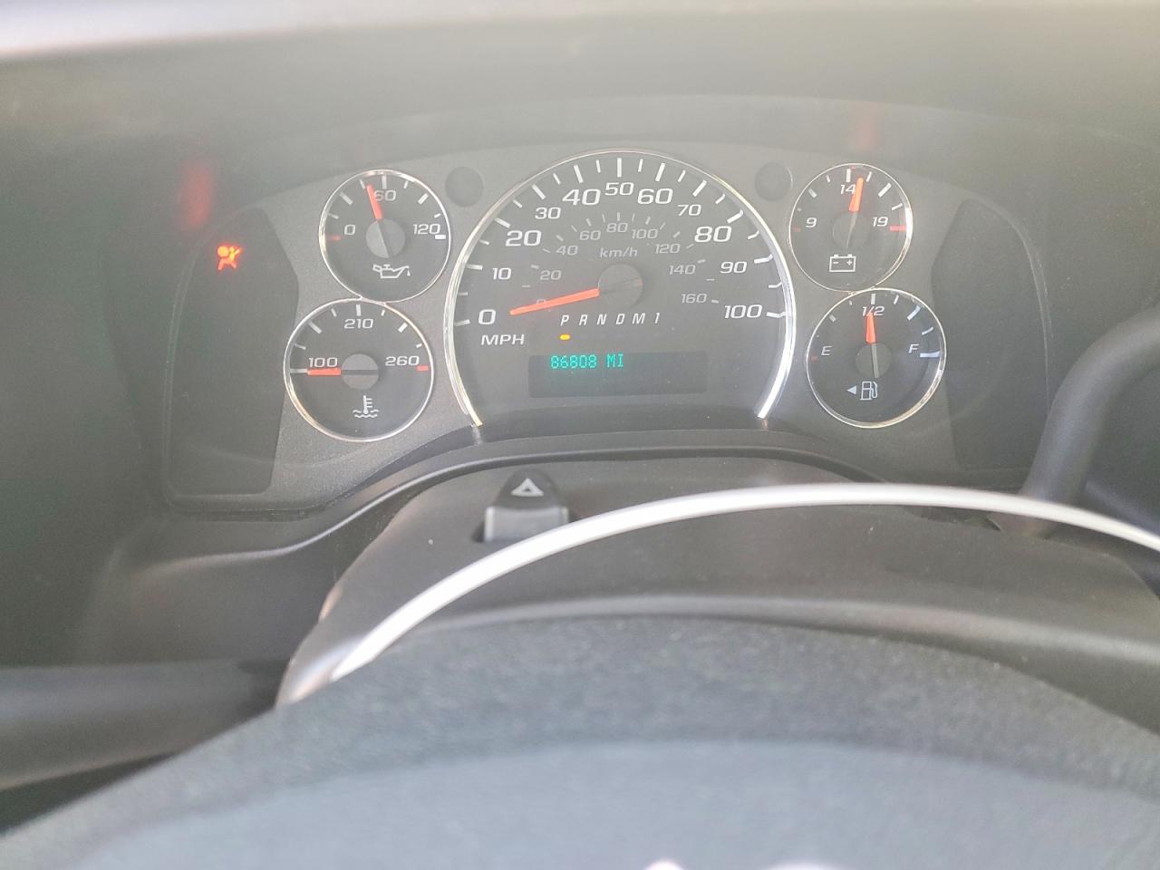 2022 GMC SAVANA BOX TRUCK photo 9