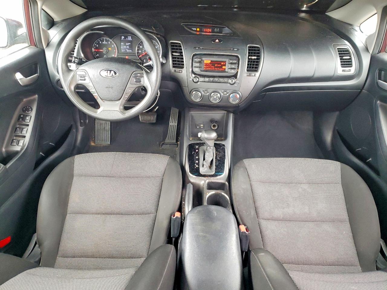 2017 KIA FORTE LX photo 8