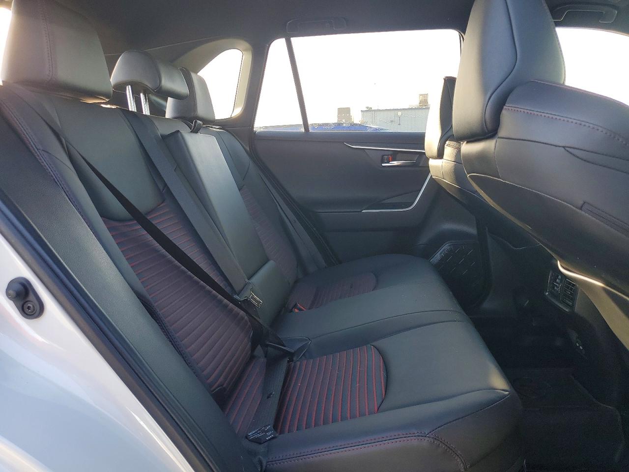 2023 TOYOTA RAV4 PRIME XSE photo 10