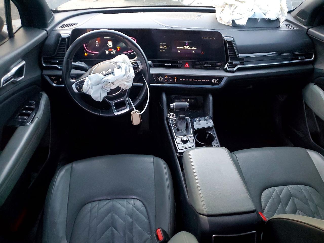2023 KIA SPORTAGE X LINE photo 8