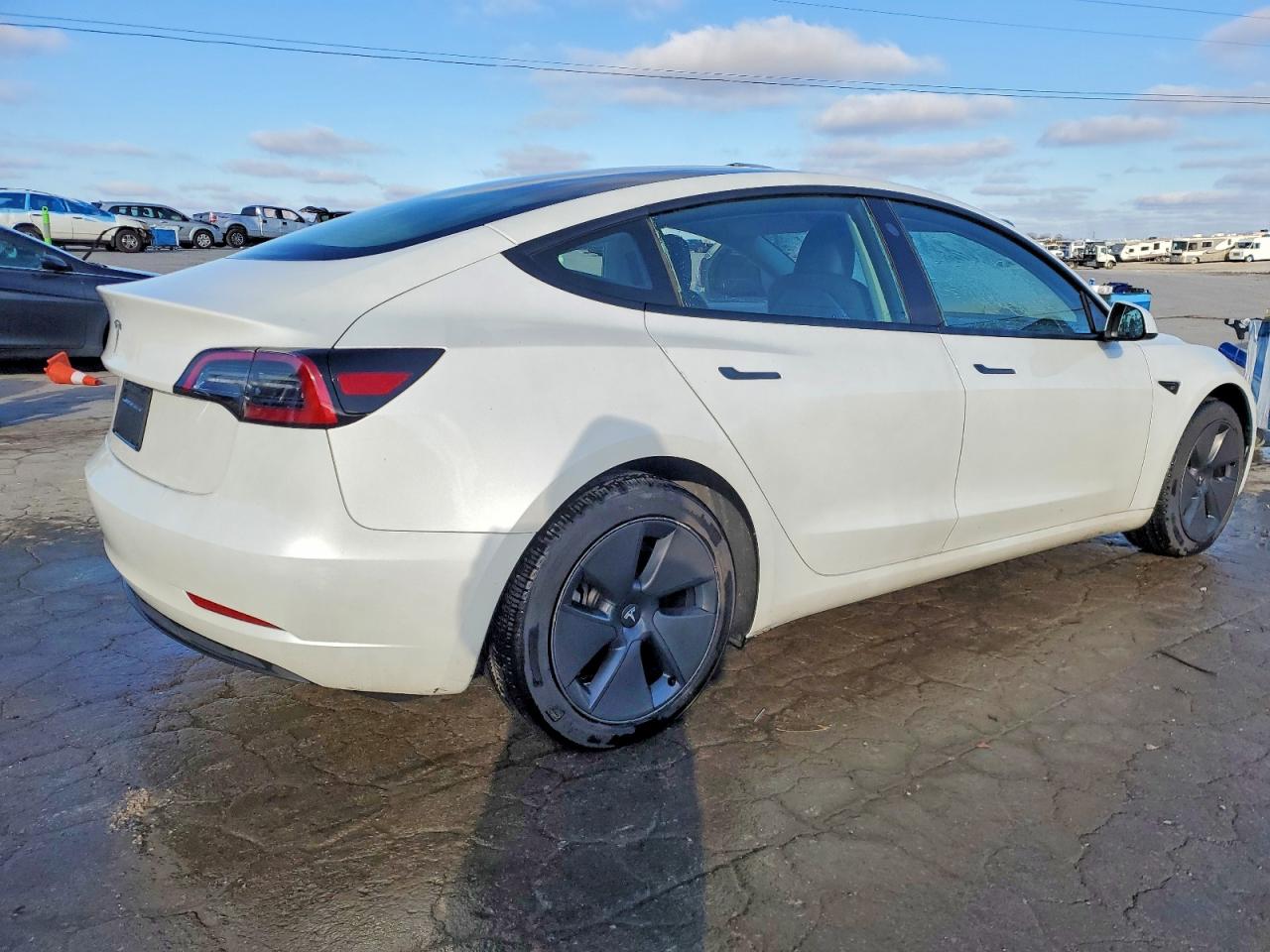 2023 TESLA MODEL 3 photo 3