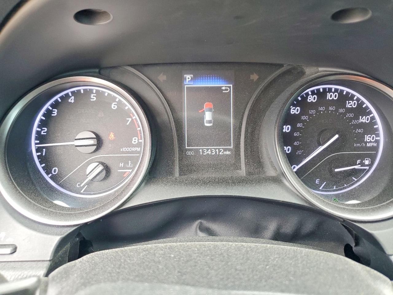2021 TOYOTA CAMRY SE photo 17
