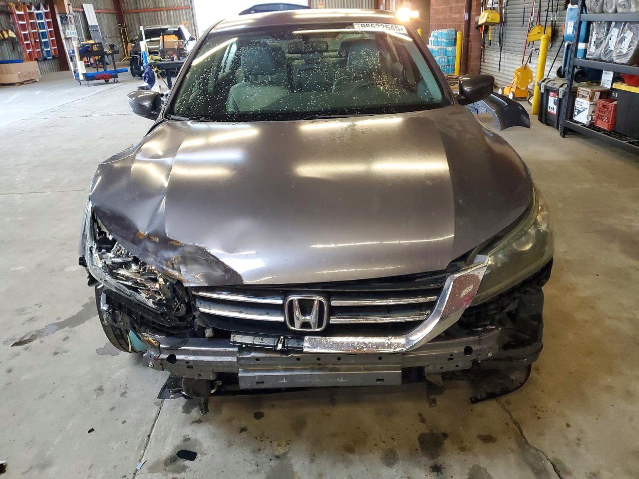 2015 HONDA ACCORD LX photo 5