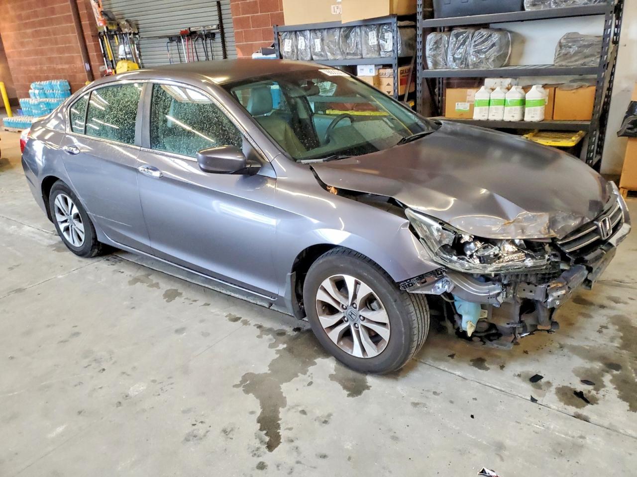 2015 HONDA ACCORD LX photo 4