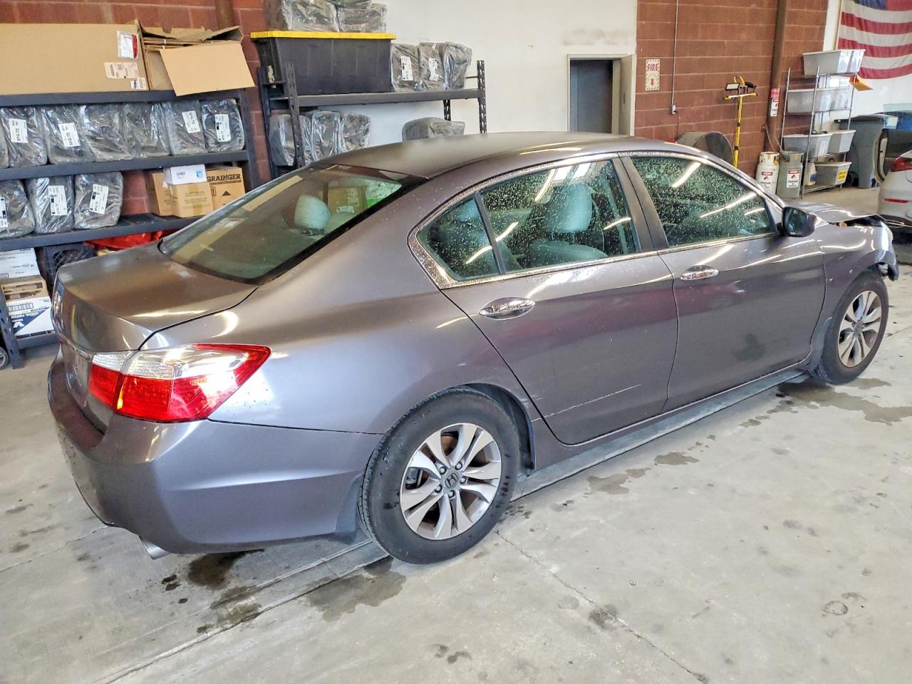 2015 HONDA ACCORD LX photo 3