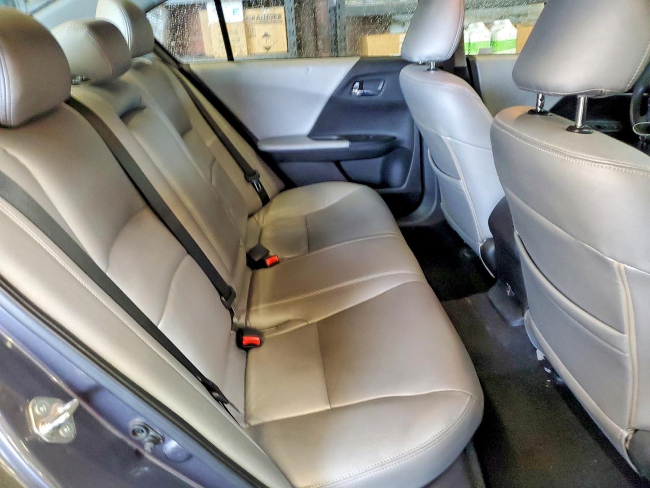 2015 HONDA ACCORD LX photo 10