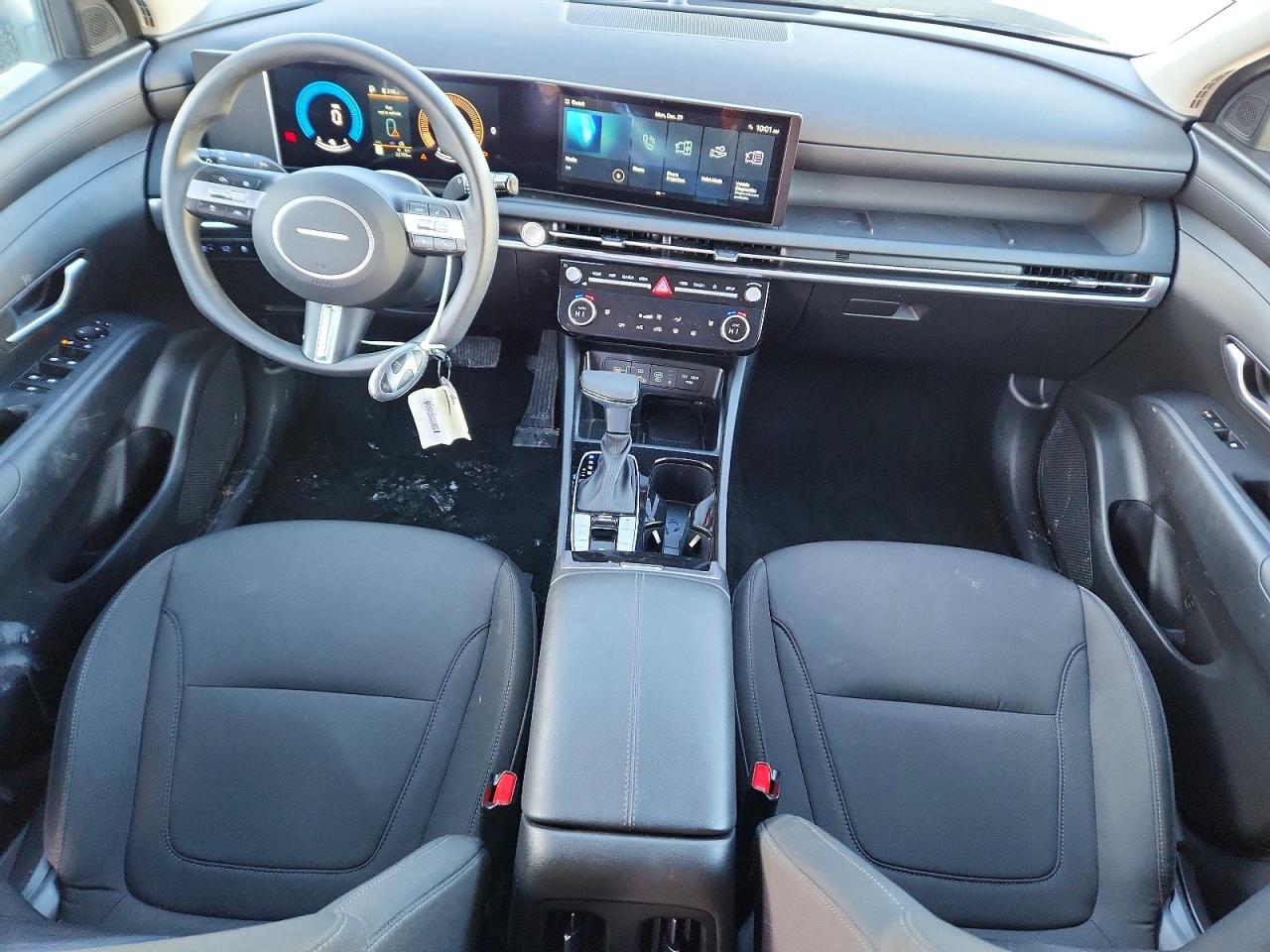 2025 HYUNDAI TUCSON SEL photo 8
