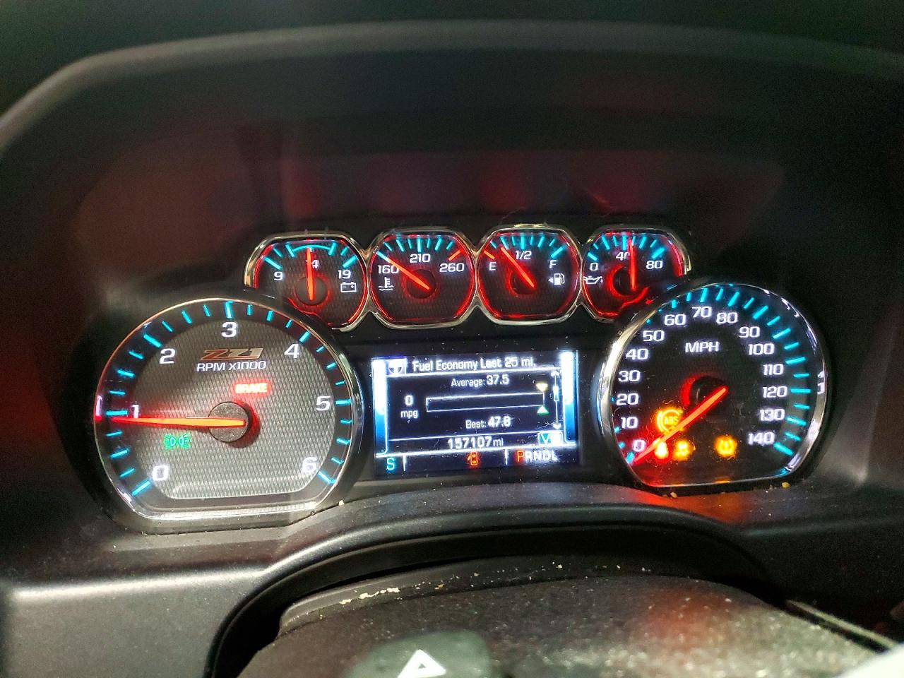 2017 CHEVROLET SILVERADO K1500 LT photo 9