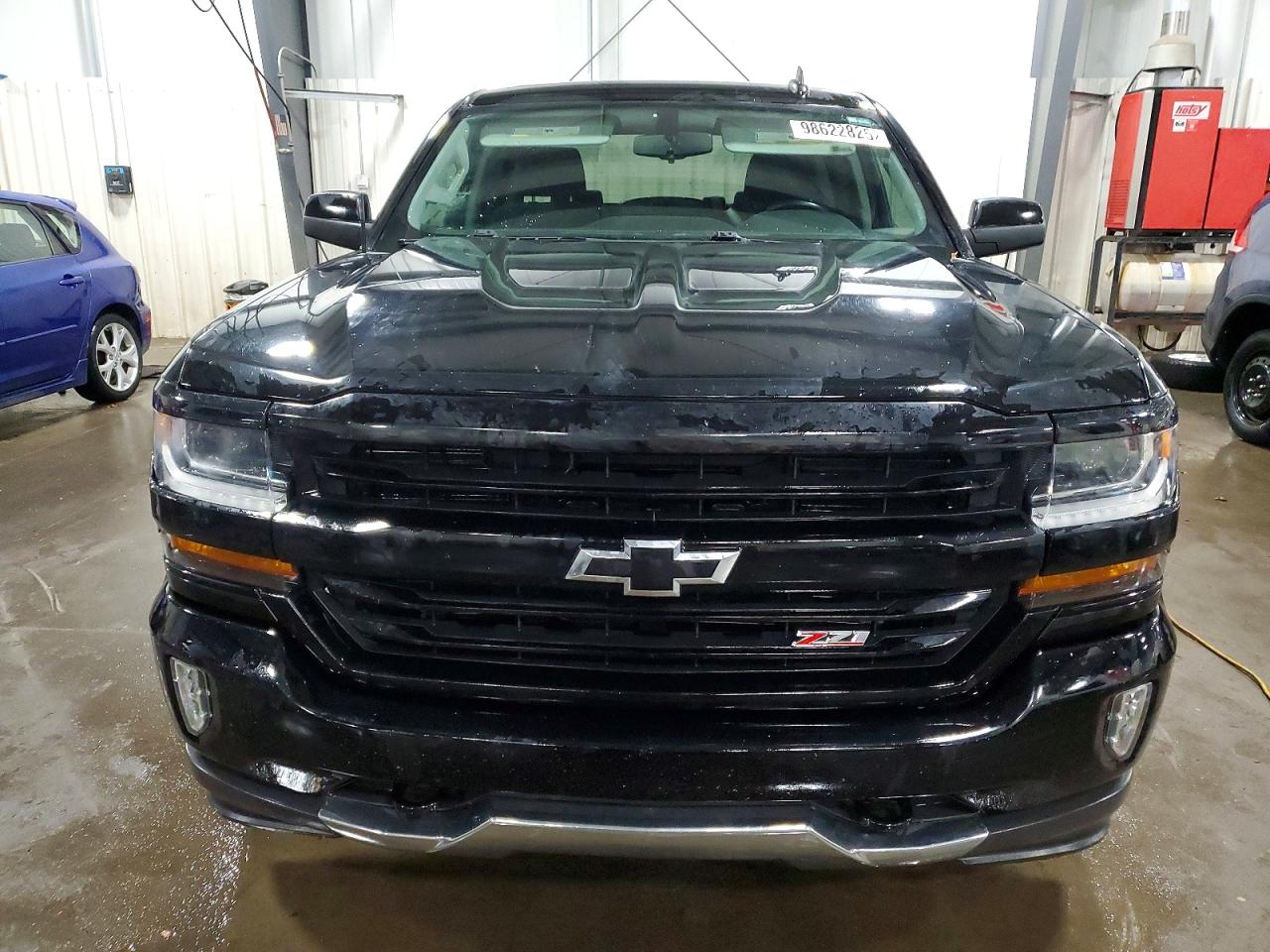 2017 CHEVROLET SILVERADO K1500 LT photo 5