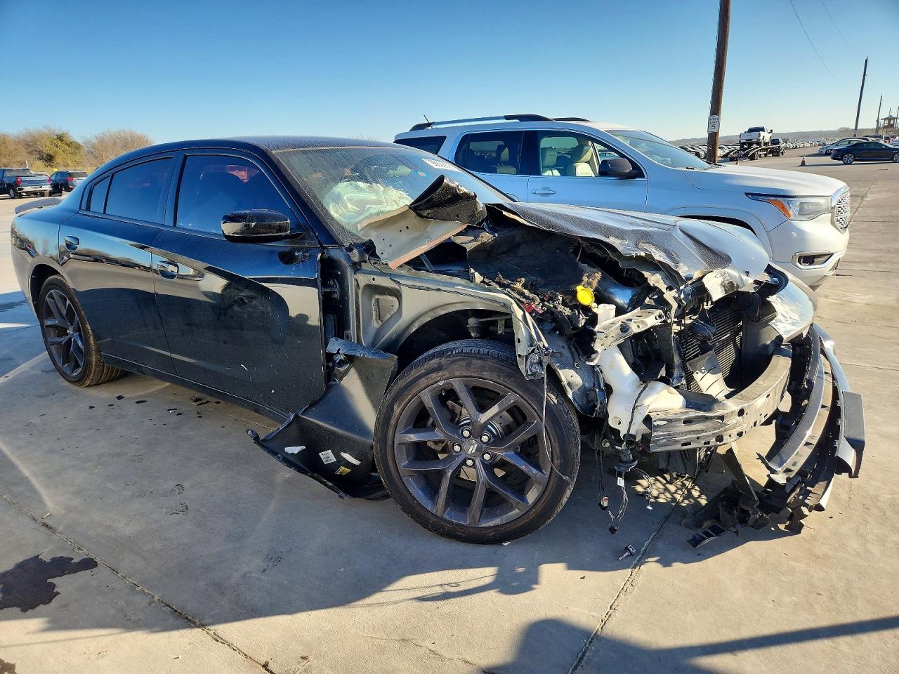 2020 DODGE CHARGER SXT photo 4