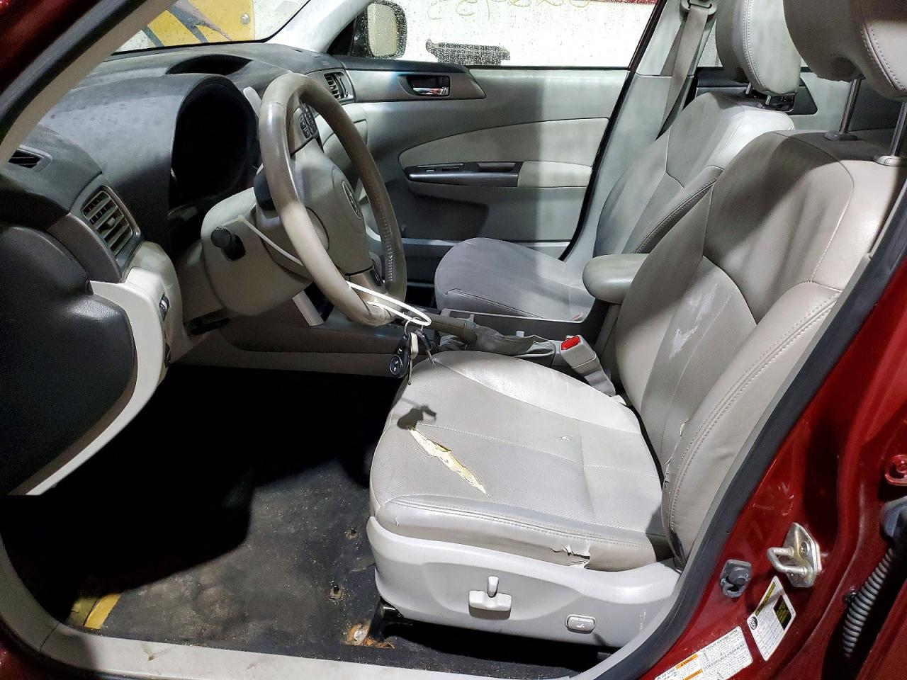2011 SUBARU FORESTER LIMITED photo 7