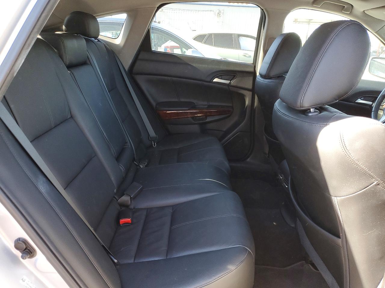 2012 HONDA CROSSTOUR EXL photo 11