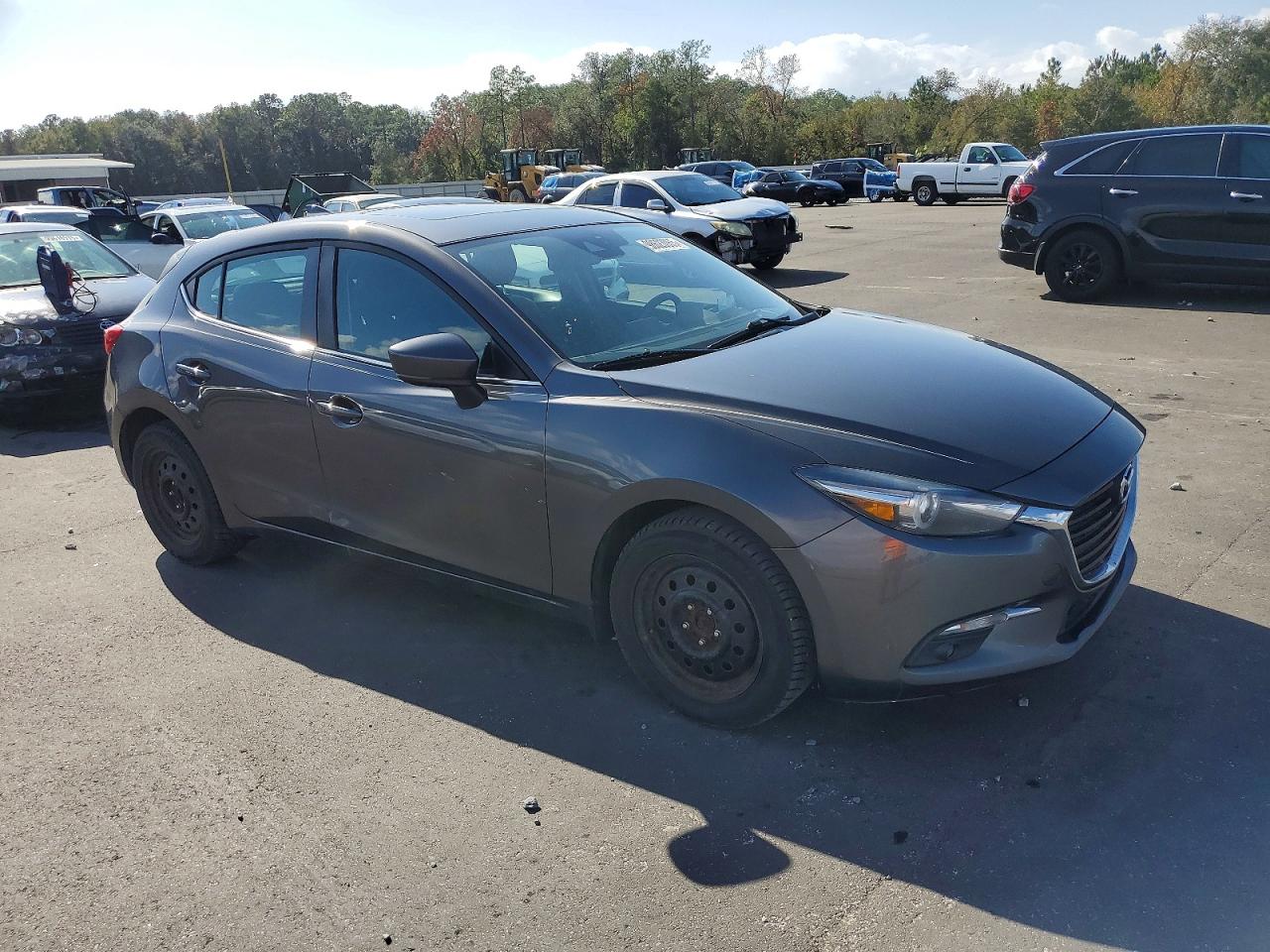 2018 MAZDA 3 GRAND TOURING photo 4
