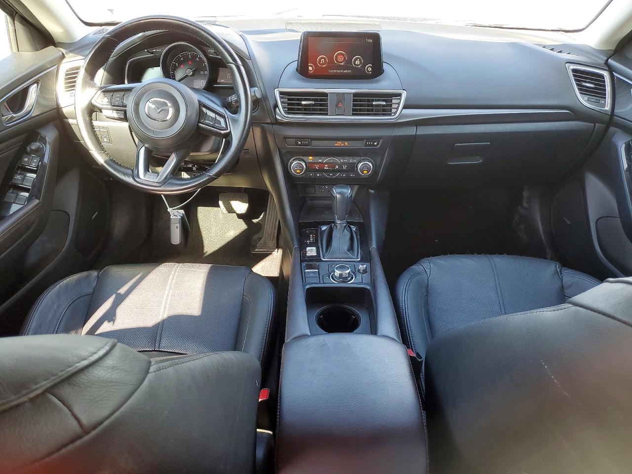 2018 MAZDA 3 GRAND TOURING photo 8
