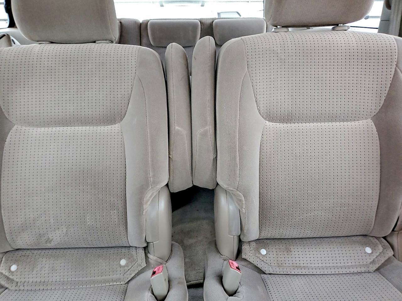 2007 TOYOTA SIENNA CE photo 10