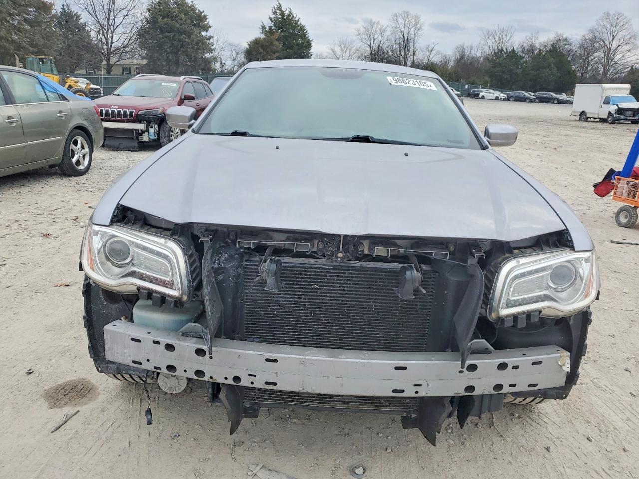 2014 CHRYSLER 300 photo 5