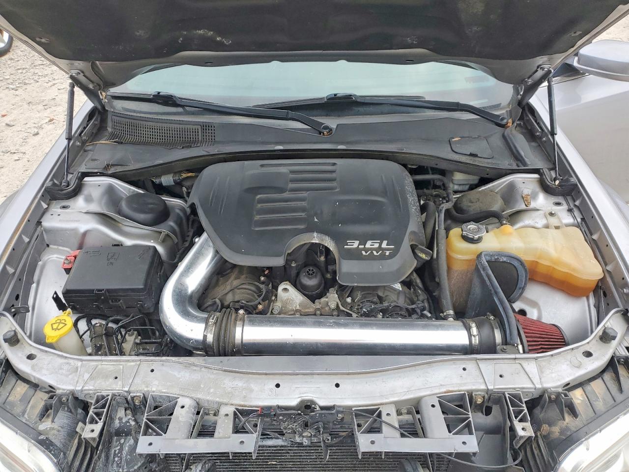 2014 CHRYSLER 300 photo 11