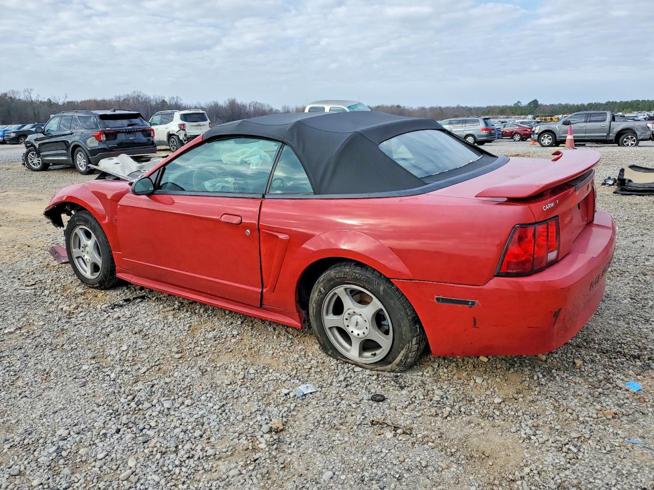 2004 FORD MUSTANG photo 2