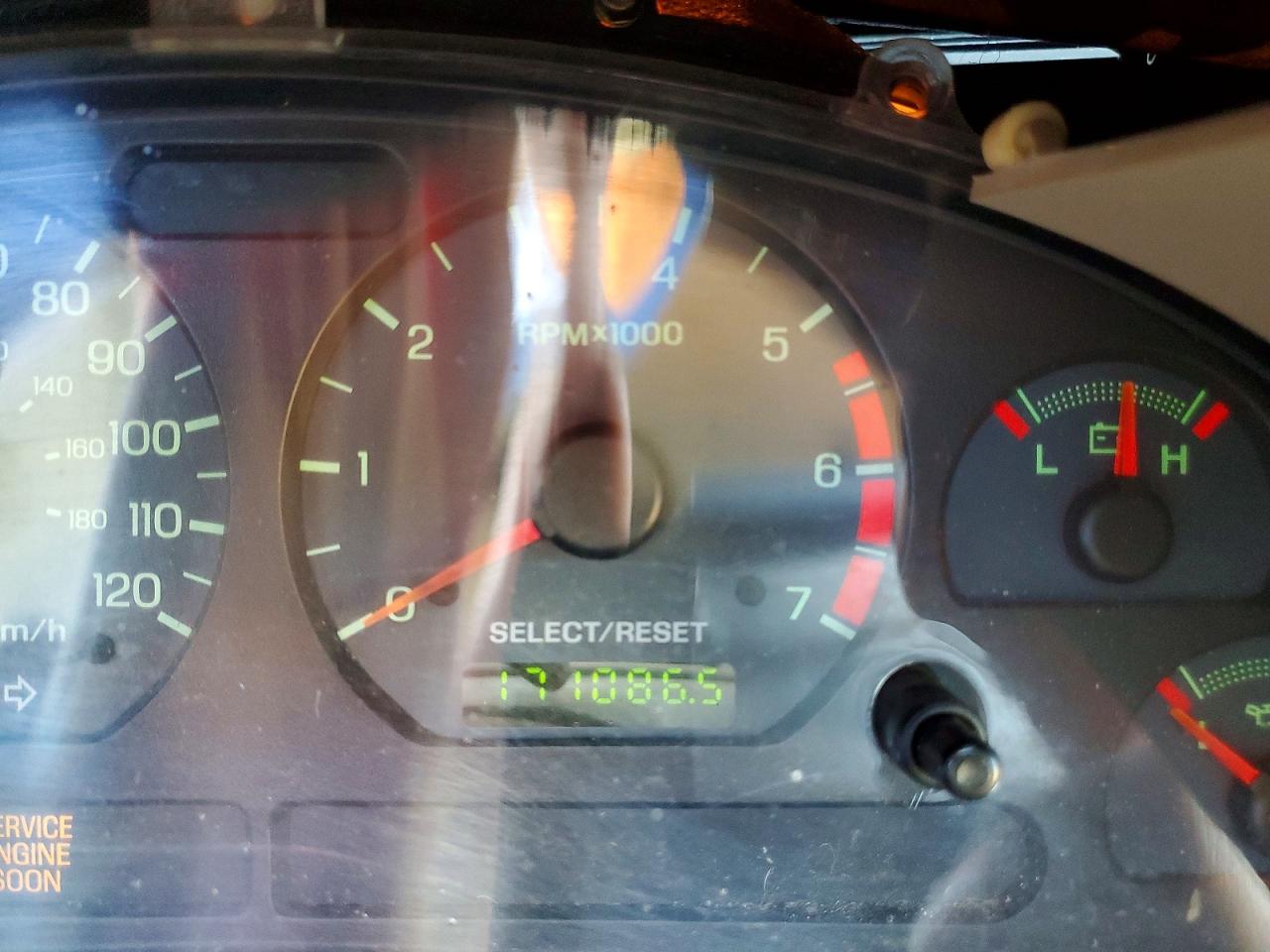 2004 FORD MUSTANG photo 9