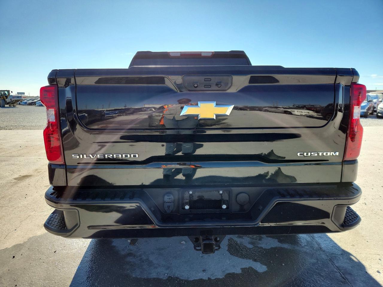 2023 CHEVROLET SILVERADO C1500 CUSTOM photo 6