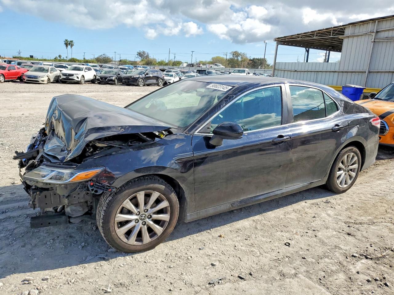 2018 TOYOTA CAMRY
