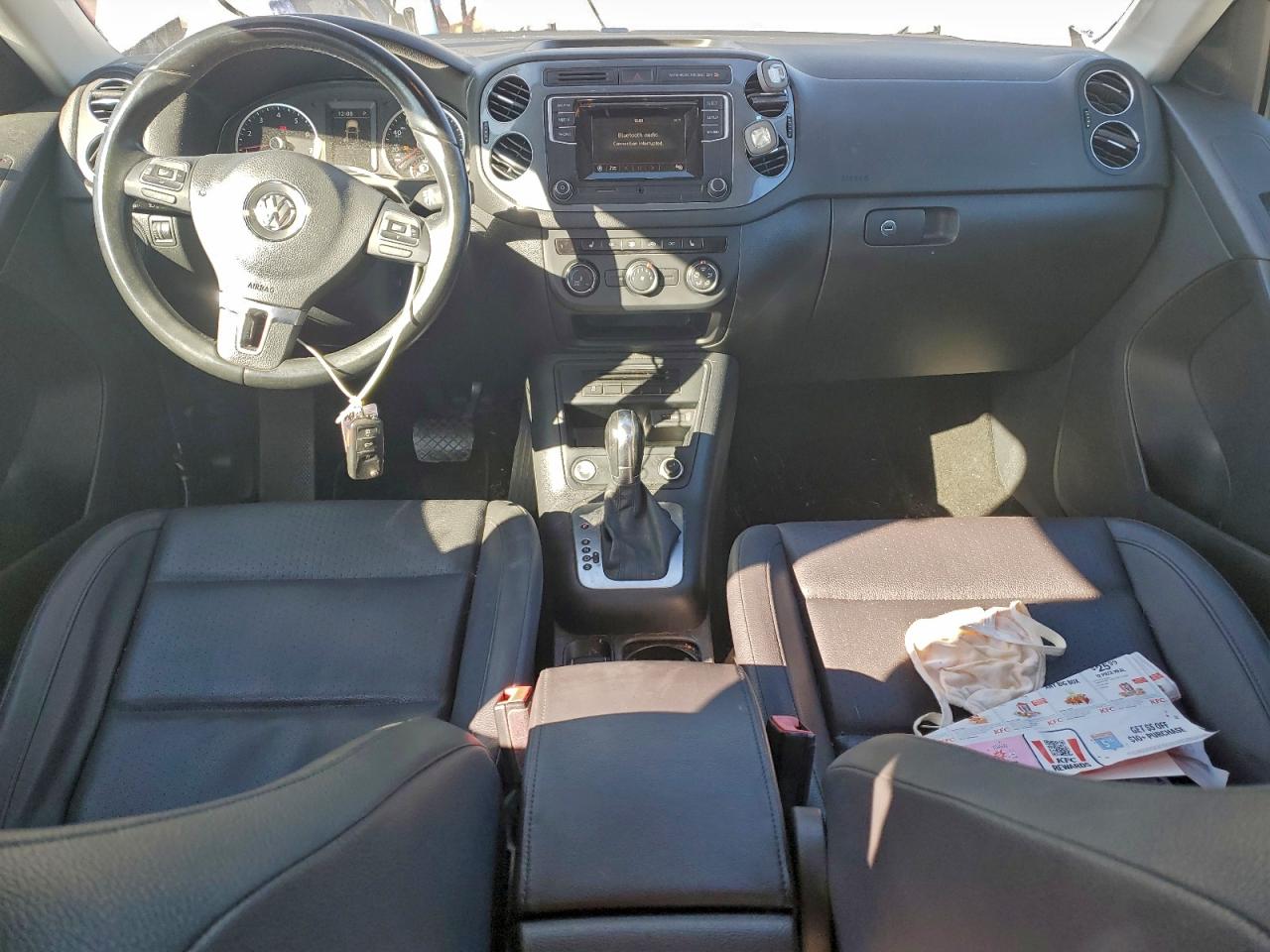 2016 VOLKSWAGEN TIGUAN S photo 8
