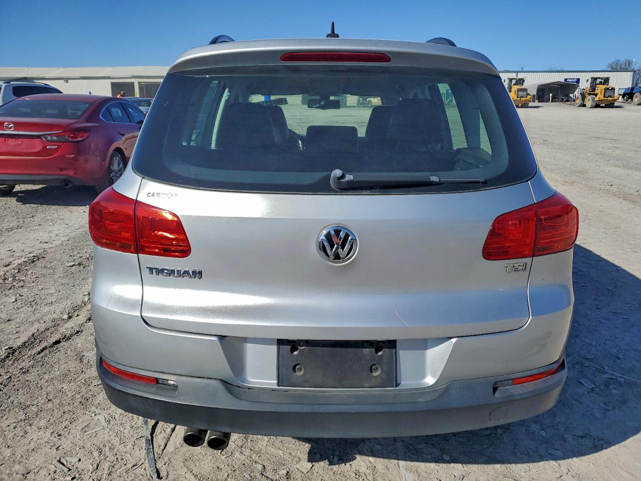 2016 VOLKSWAGEN TIGUAN S photo 6