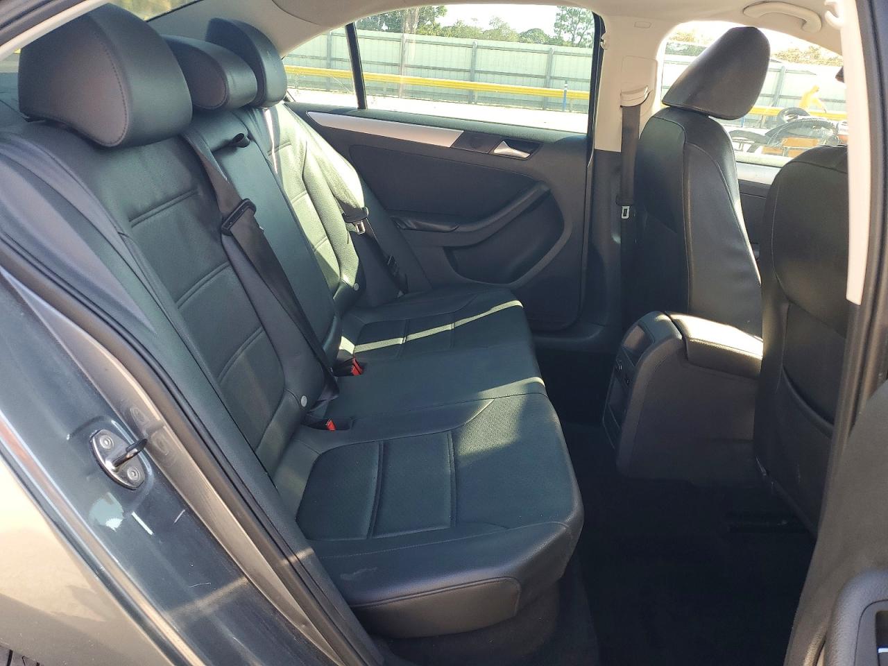 2014 VOLKSWAGEN JETTA SE photo 9