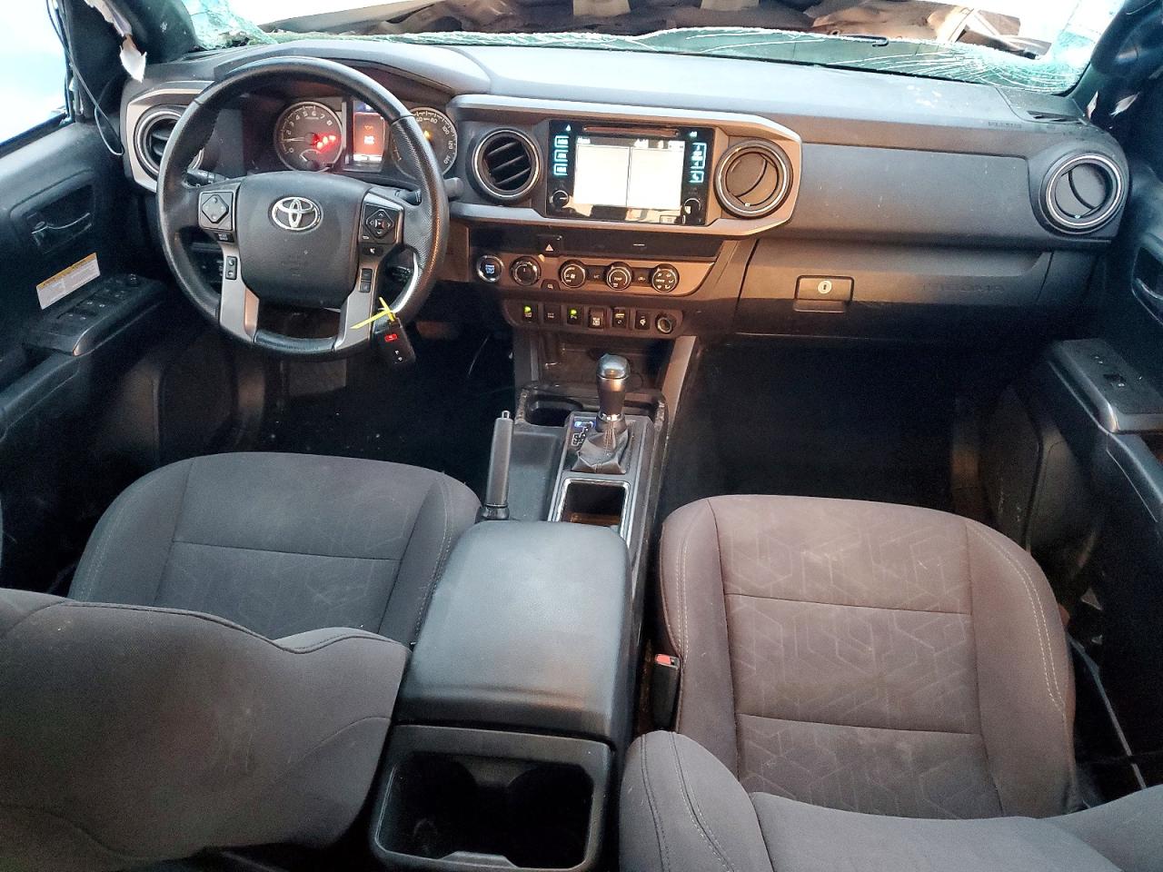 2019 TOYOTA TACOMA DOUBLE CAB photo 8
